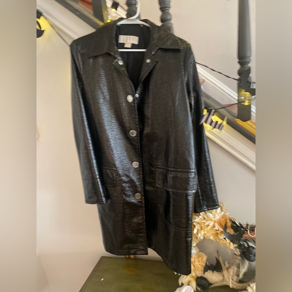 NWOT Women’s MICHAEL KORS Relaxed Patent Leather Coat